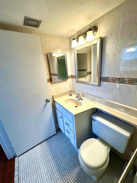 Building Photo - 7608 NW 18th St