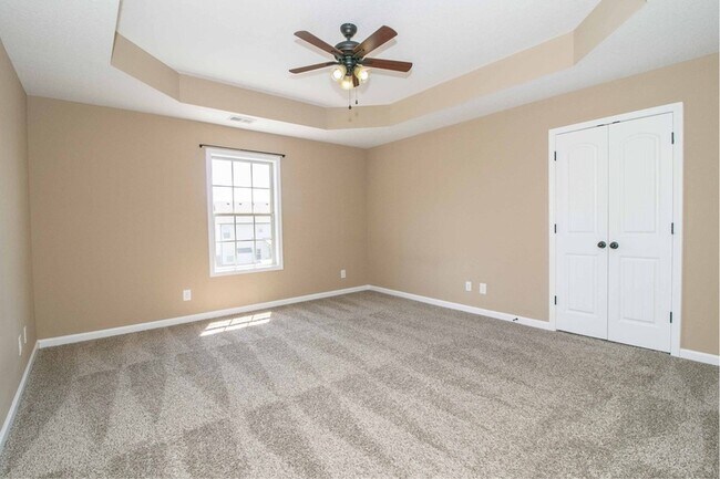 Building Photo - 105 Raider Dr