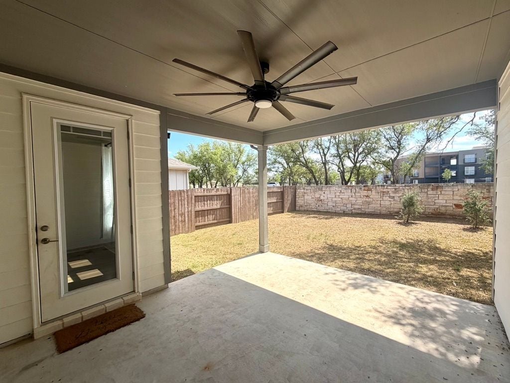 Building Photo - 125 Slenderleaf Dr