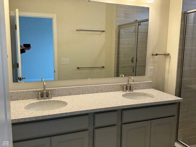 Building Photo - 14548 Elsmere Ln