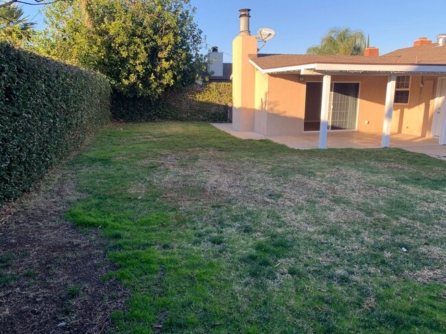 Building Photo - Newly Remodeled 3 Br 2 Ba Home in West Hills