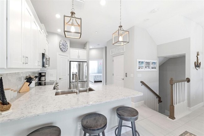 Building Photo - 2516 Coral Ct.