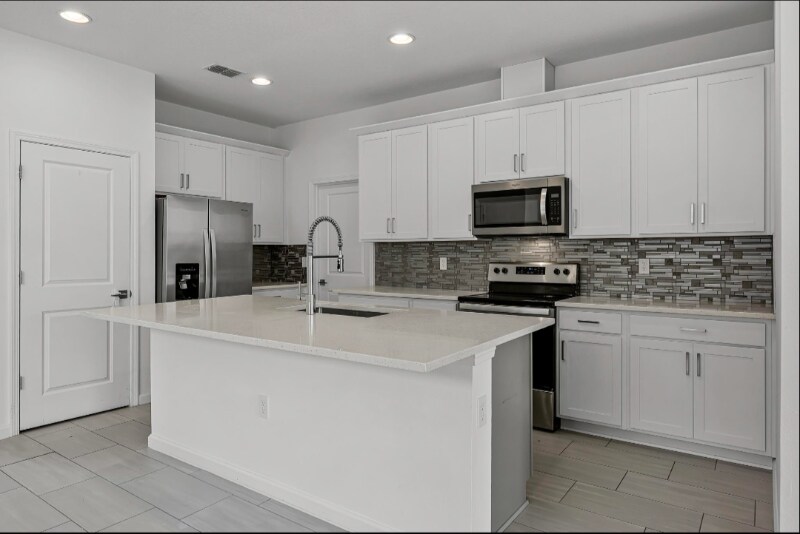 Building Photo - 4402 Davos Dr