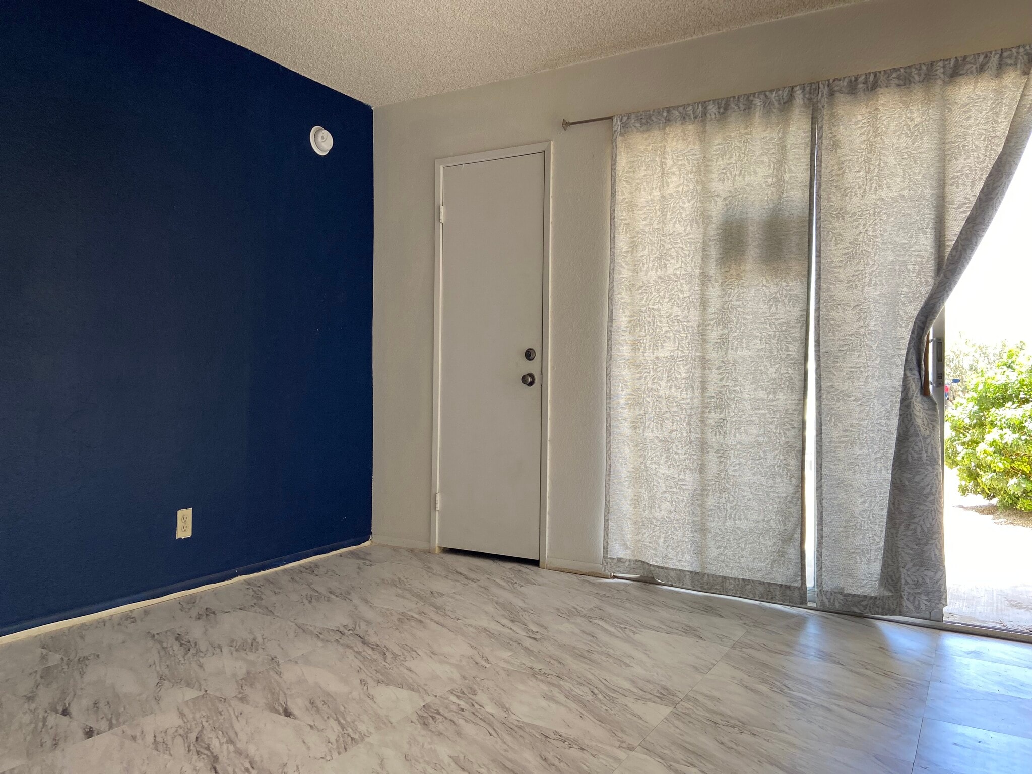 Building Photo - 9645 Spyglass Ave