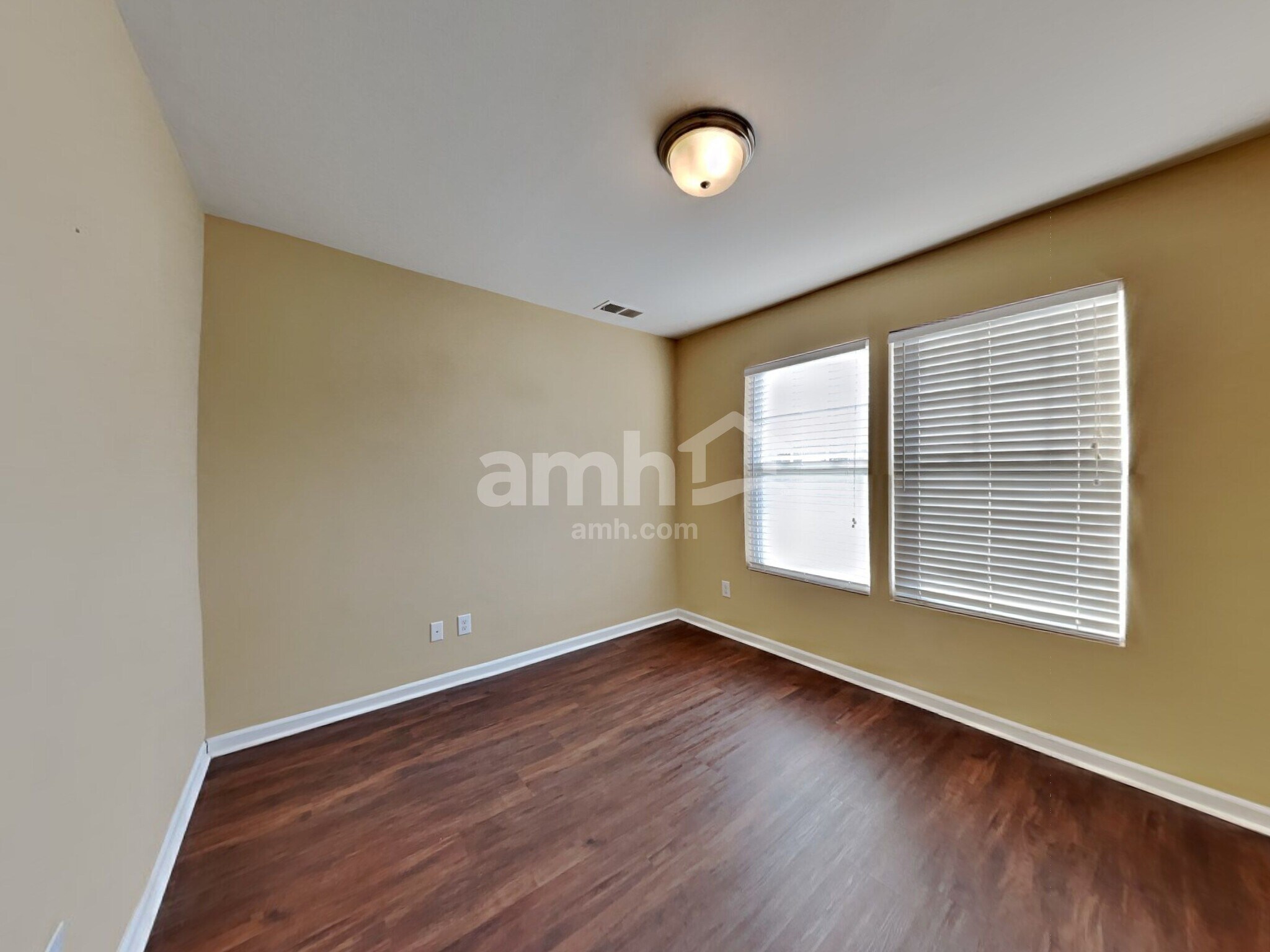 Building Photo - 109 Pickens Ln
