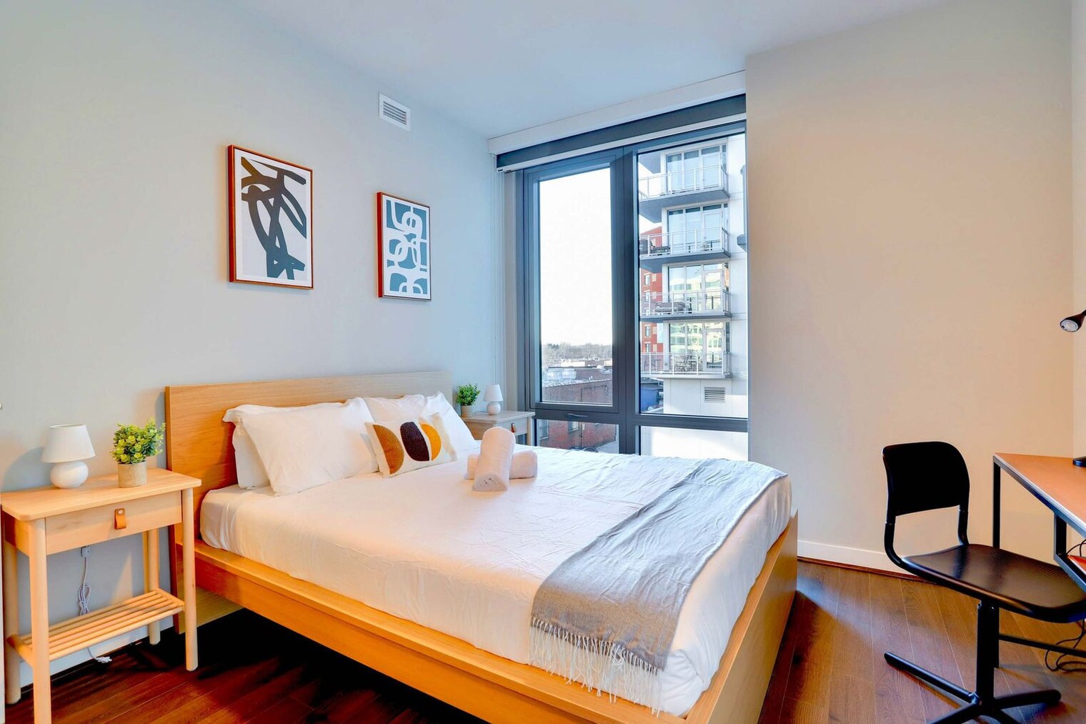 Building Photo - 1122 N Hudson St