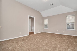 Building Photo - 4918 Jarl Ct