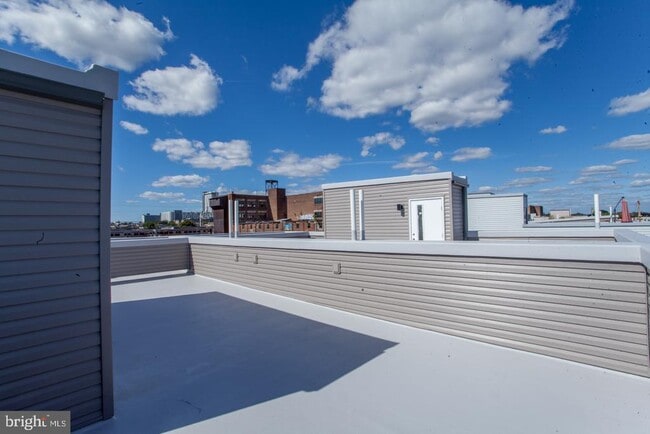 Building Photo - 1407 N 8th St