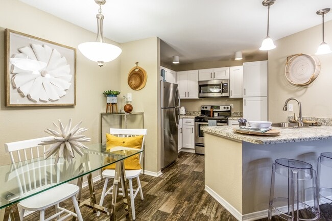 Building Photo - Fusion Apartments