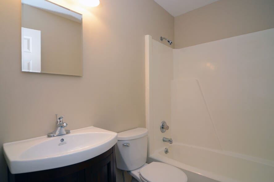 Building Photo - 121 Westfield Dr