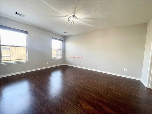 Building Photo - 18722 White Barnwood Ct