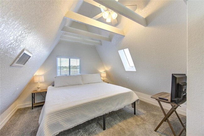 Building Photo - 239 Redfish Dr