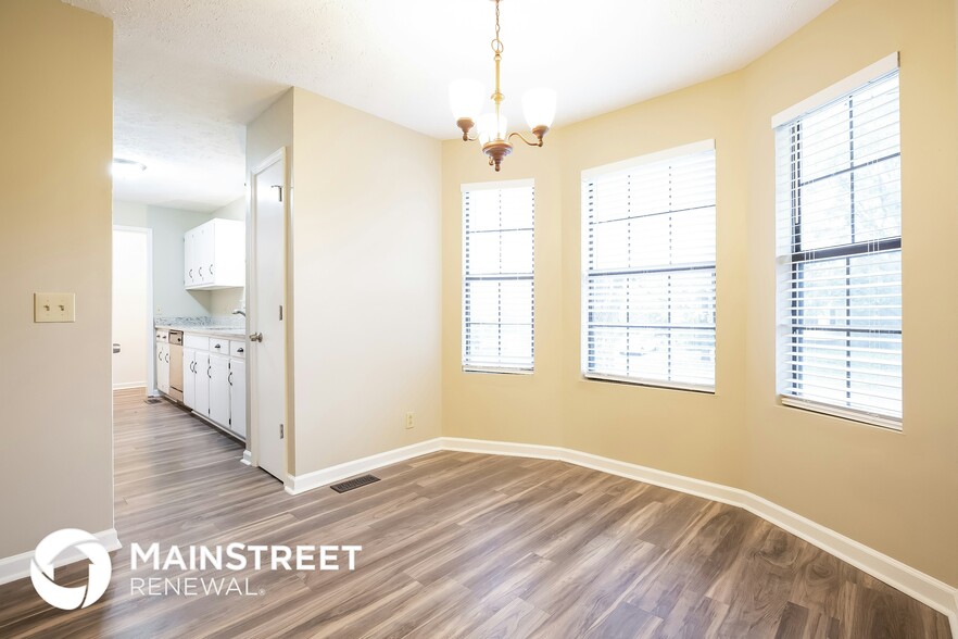 Building Photo - 785 Summer Hill Ln