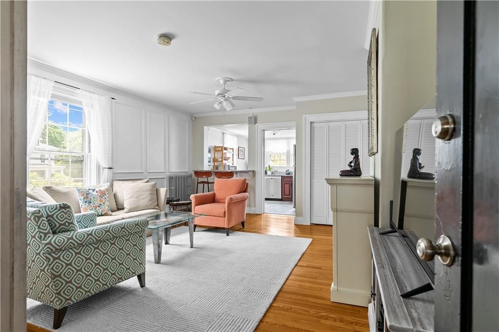 Building Photo - 36 Kay St