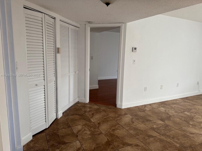 Building Photo - 8335 SW 152nd Ave