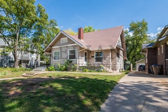 Building Photo - 446 N Fountain St