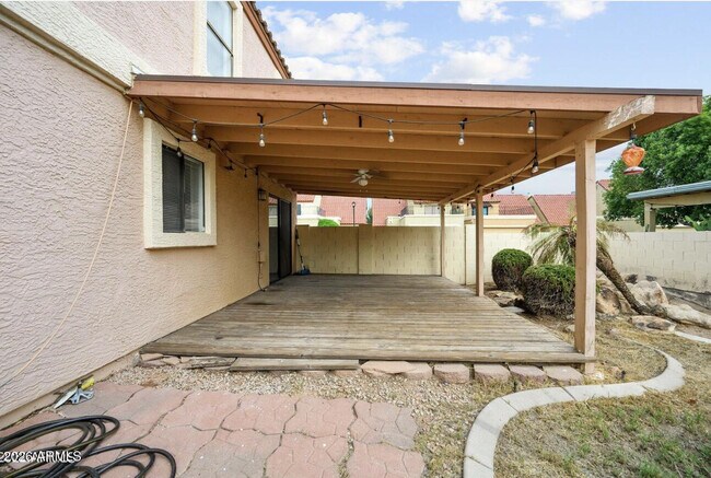 Building Photo - 2848 E Brown Rd