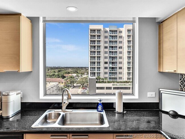Building Photo - 140 S Dixie Hwy