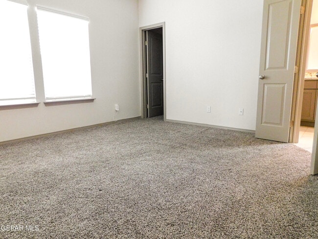 Building Photo - 13849 Sky Harbor Ave