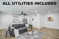 Building Photo - 1924 Chapman St