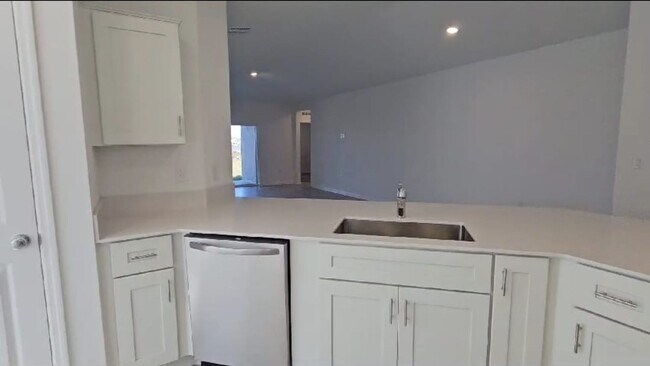 Building Photo - For Rent in Westview Kissimmee 4 Bedroom Home