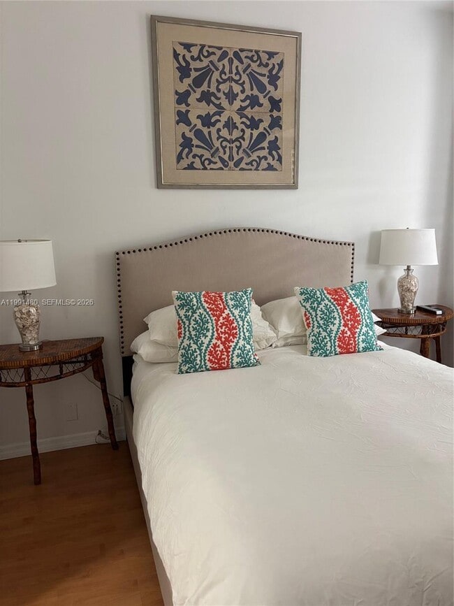 Building Photo - 201 Crandon Blvd