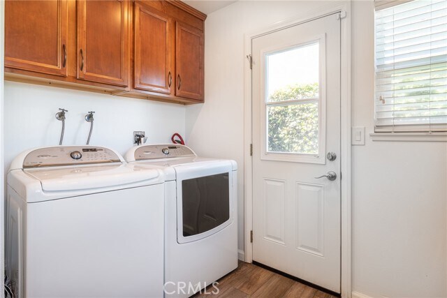 Building Photo - 6062 Arrowhead Dr
