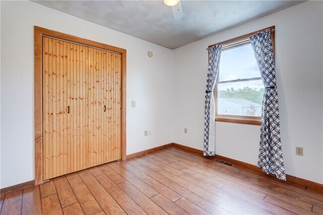 Building Photo - 681 NY-364