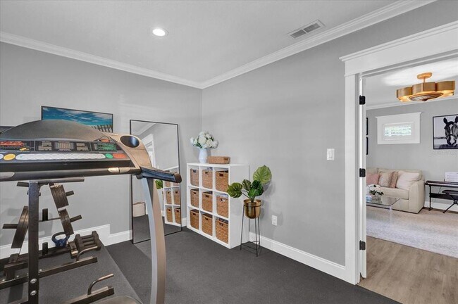 Building Photo - 5205 St Regis Pl