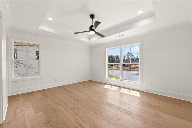 Building Photo - 1270 Glen Eagle Dr