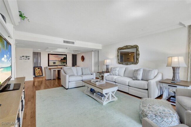 Building Photo - 4551 Gulf Shore Blvd N