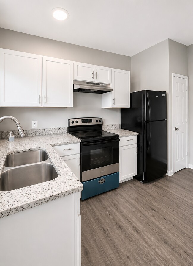 Building Photo - HALF OFF SECURITY DEPOSIT! Renovated 3BR/2BA Home with Garage & Huge Yard