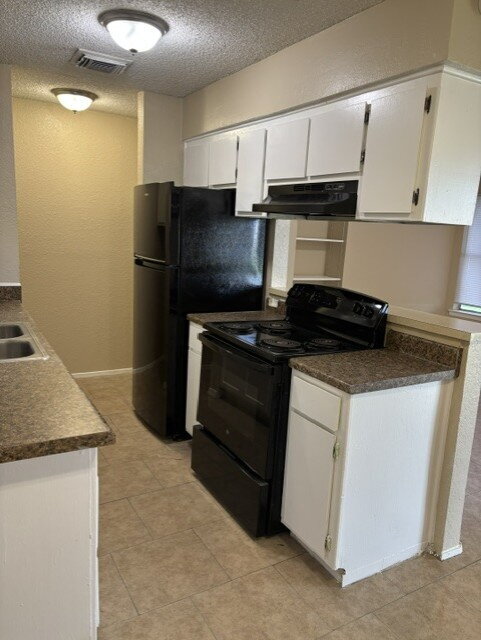 Building Photo - "Charming 2-Bed, 2-Bath in Haltom City – 901 Sq!"