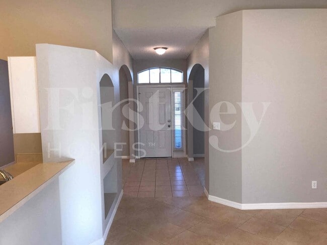 Building Photo - 1550 Golfside Village Blvd