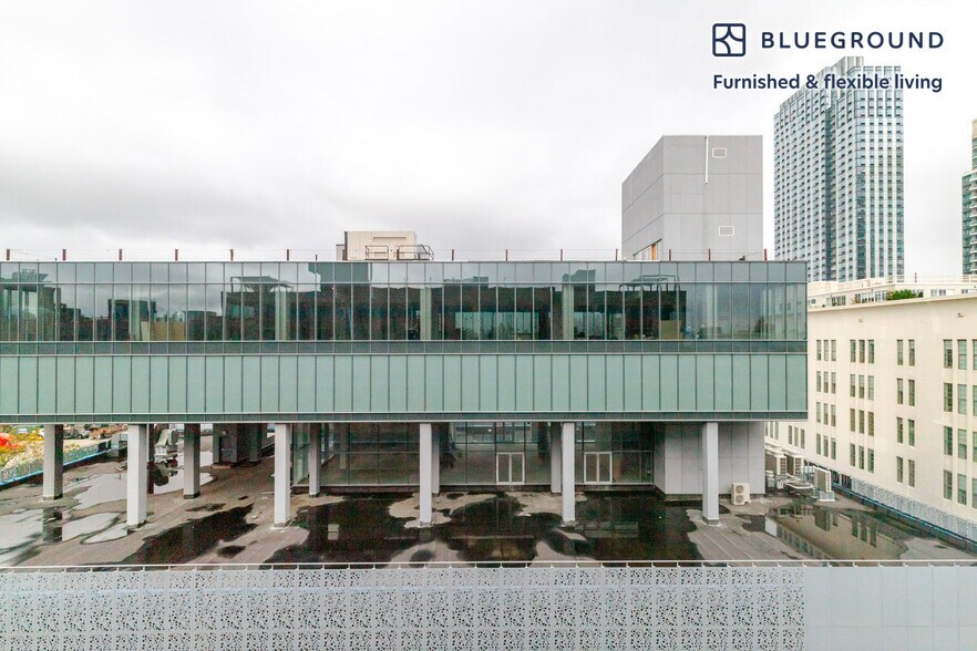 Building Photo - 187 Kent Ave