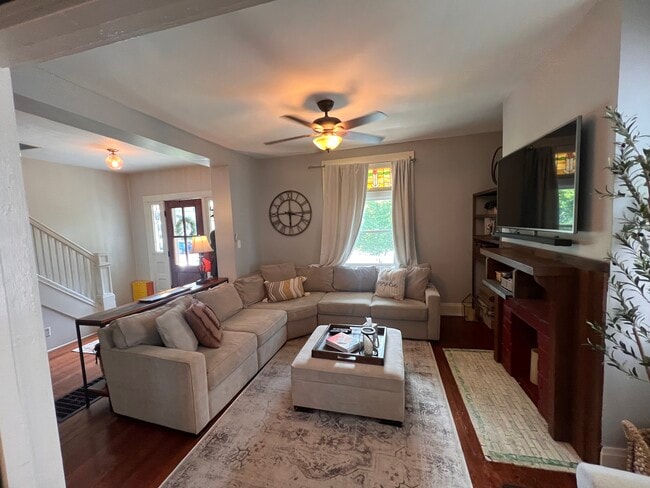 Building Photo - 4216 32nd Ave