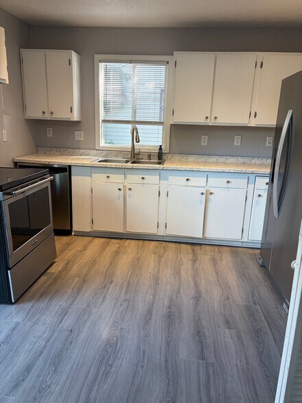 Building Photo - 3478 Annabelle Dr
