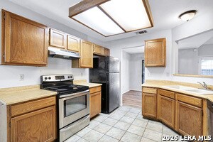 Building Photo - 13802 Cypress Hollow Dr