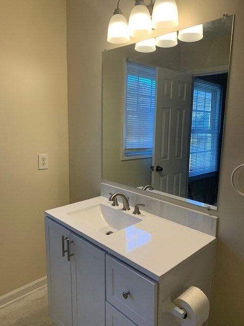 Master Bath - 3099 Hopkins Rd