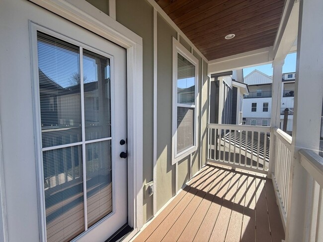 Building Photo - 3-Bedroom Home with Flex Room, Pool Access, and Stainless Steel Appliances Near Downtown Cookeville