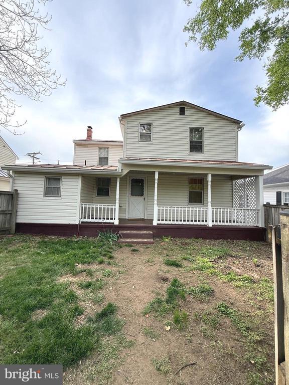 Building Photo - 422 Dunmore St