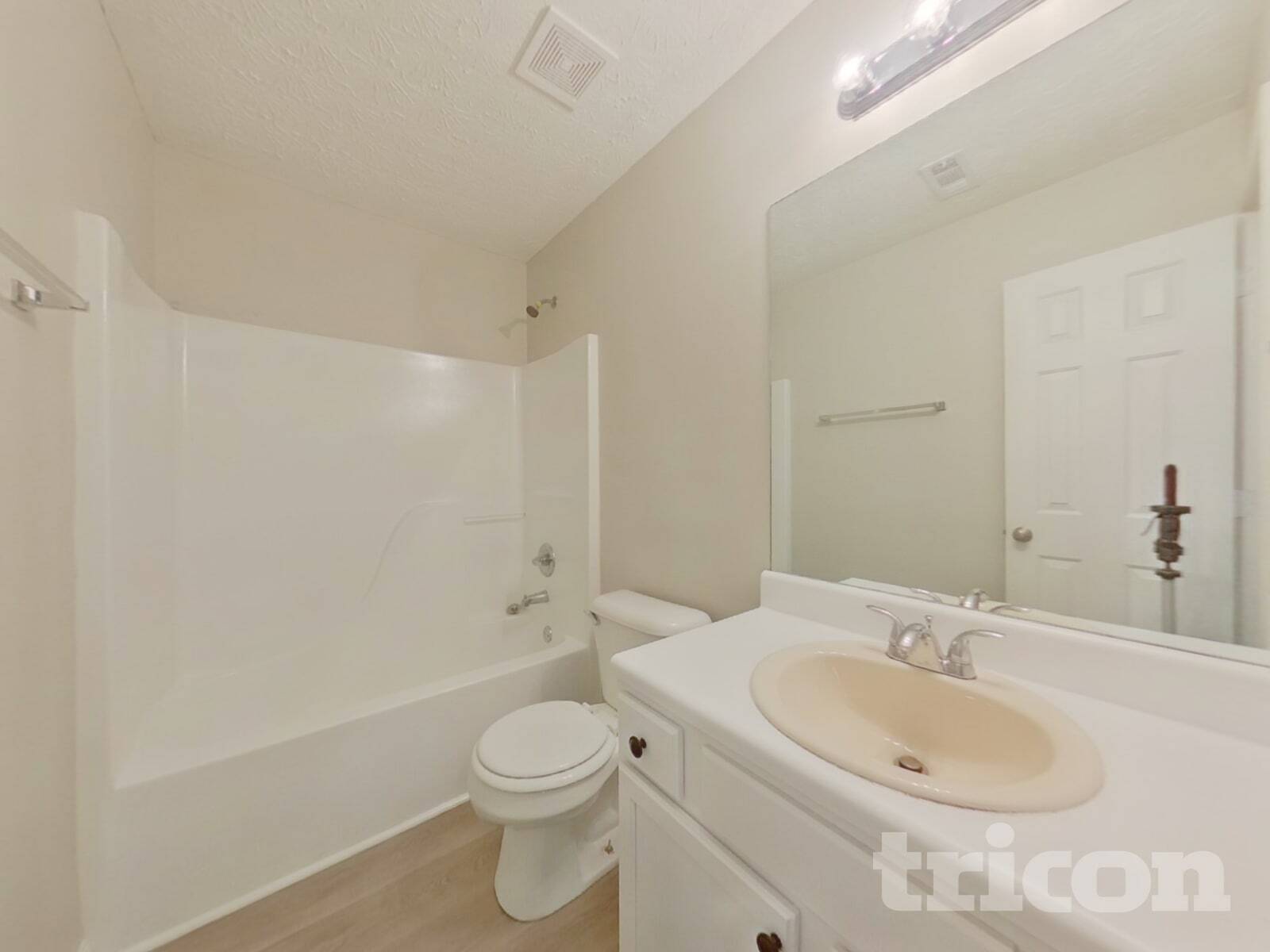 Building Photo - 89 Hugh Ave