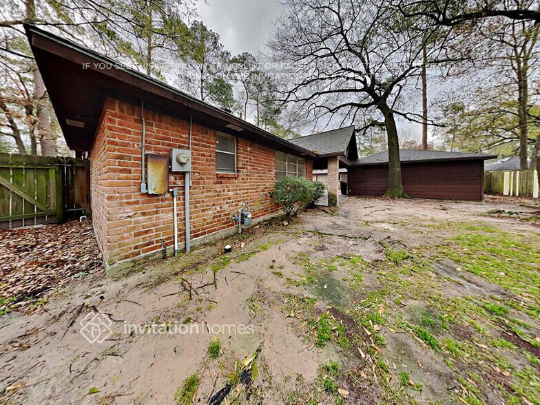 Building Photo - 2022 Willow Point Dr