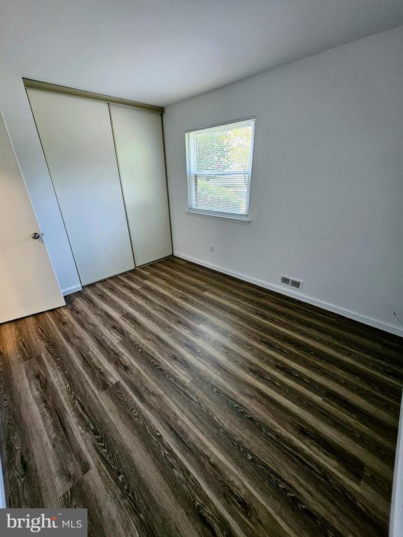 Building Photo - 1205 Maresfield