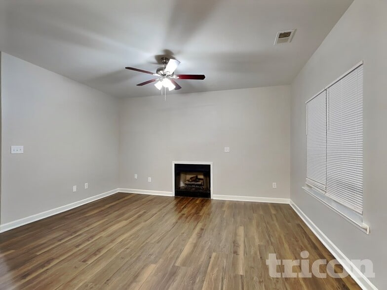 Building Photo - 7167 Marlin St