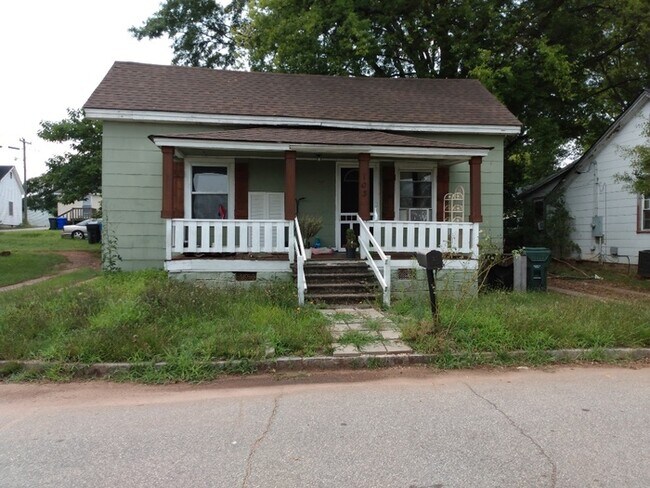 Primary Photo - 2 Bedroom in Greenville