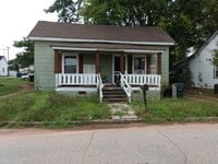 Building Photo - 2 Bedroom in Greenville