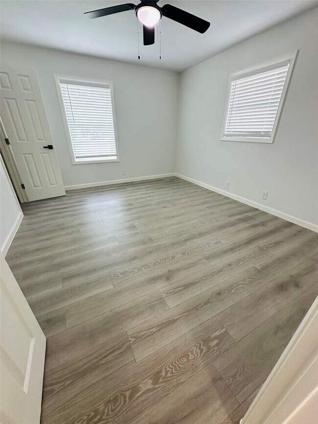 Building Photo - 7131 Carvel Ln
