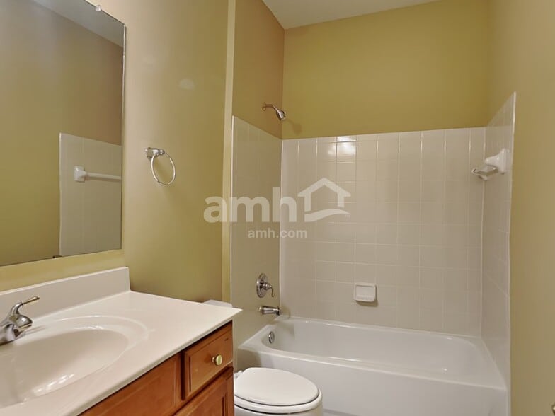 Building Photo - 2737 Autumn Bluff Way