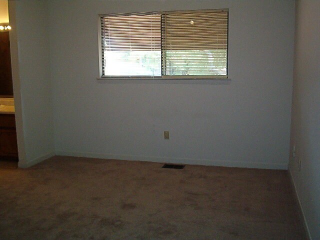 Master bedroom with bathroom - 42 7th Ave